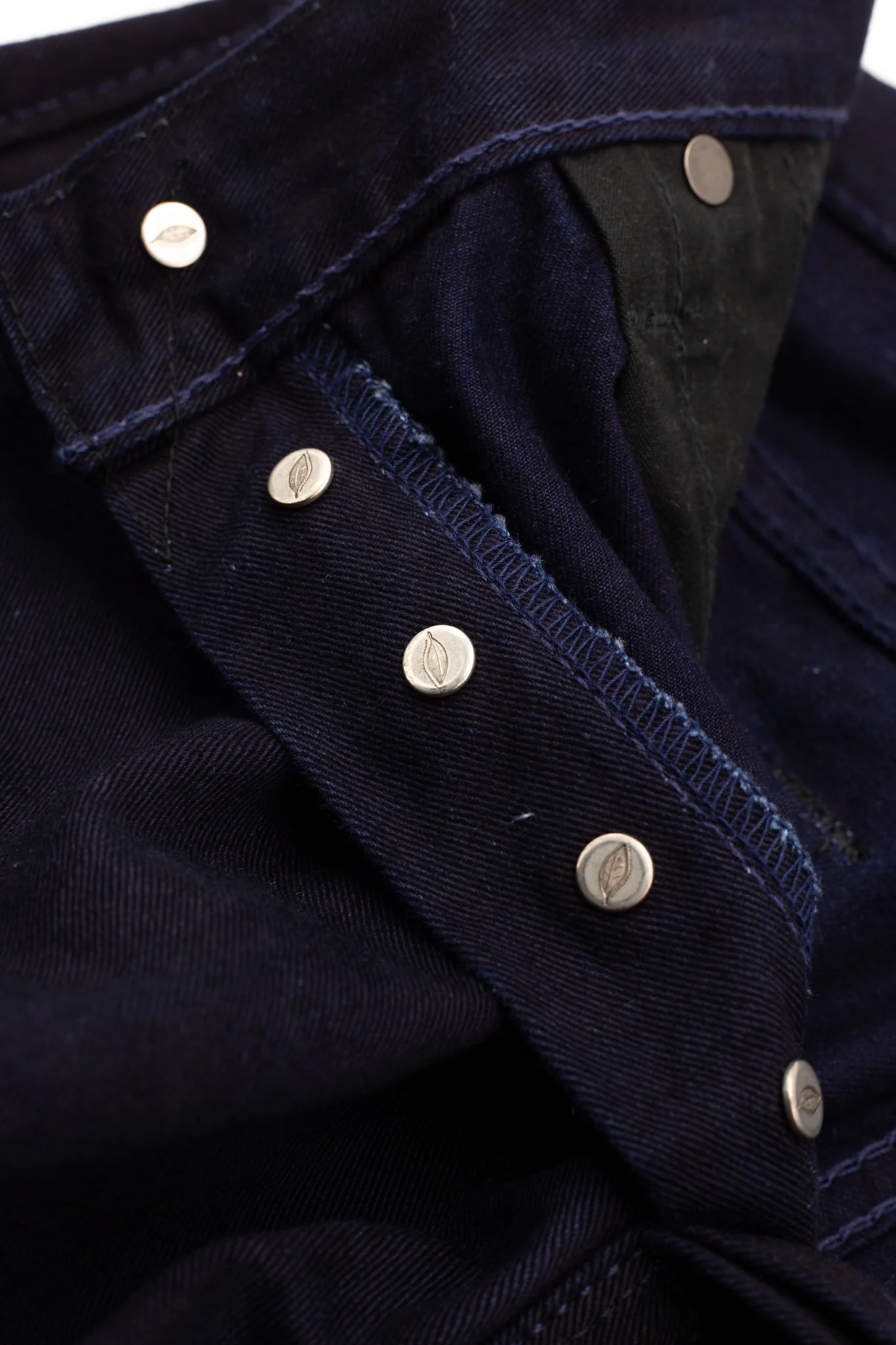 12oz Selvedge Chino 5-Pockets Relaxed Tapered - Indigo - Image 10