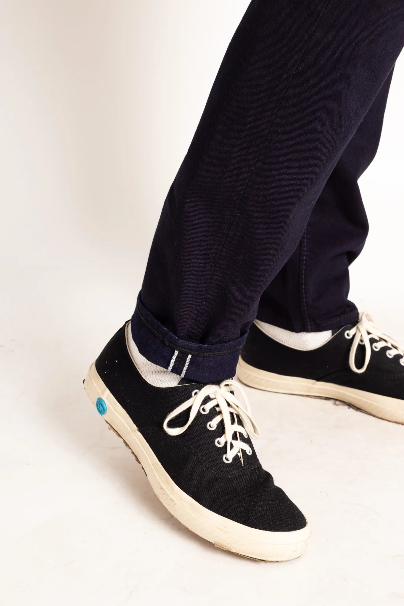 12oz Selvedge Chino 5-Pockets Relaxed Tapered - Indigo - Image 5