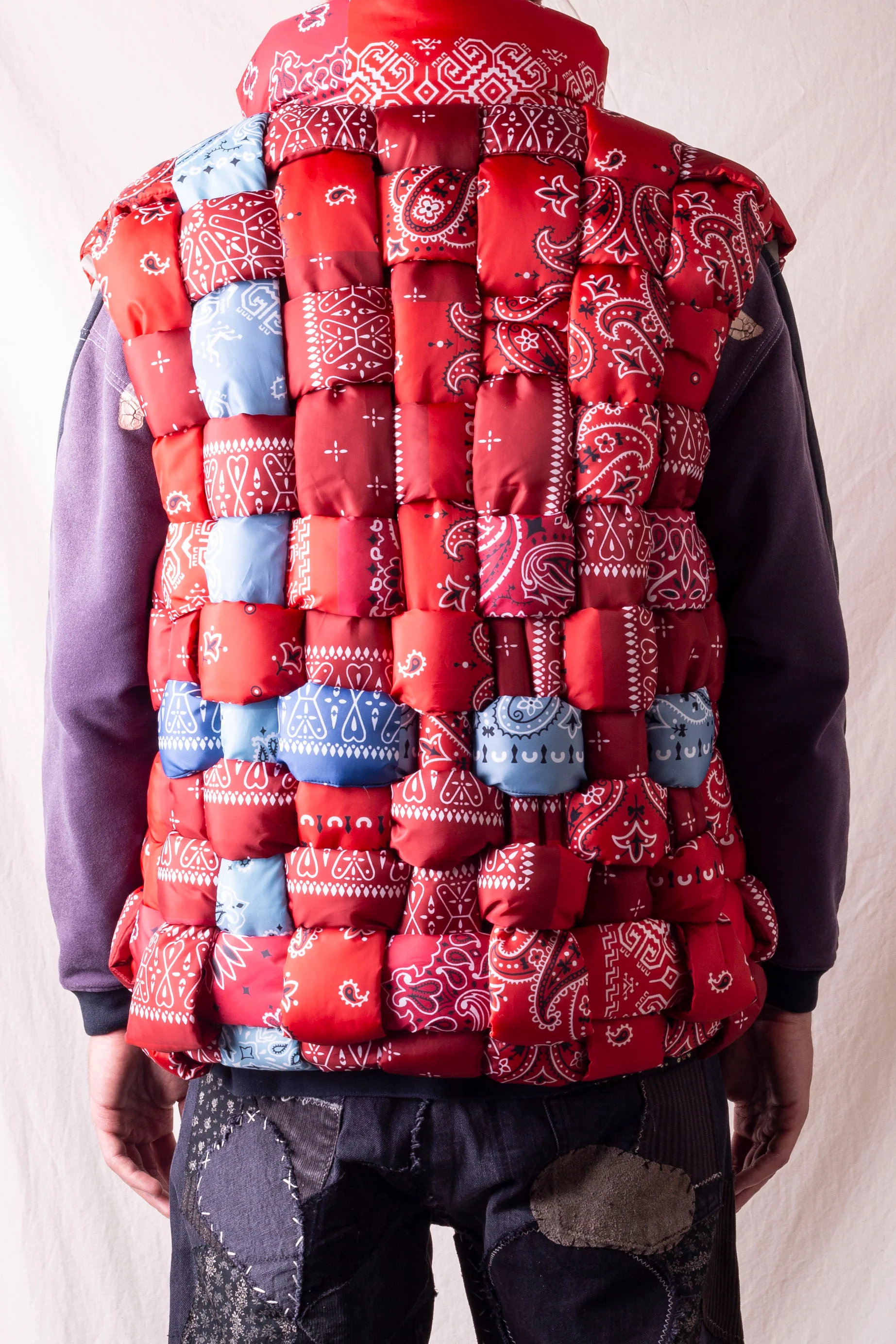 Bandana Print Nylon KEEL WEAVING Vest - Red - Image 3